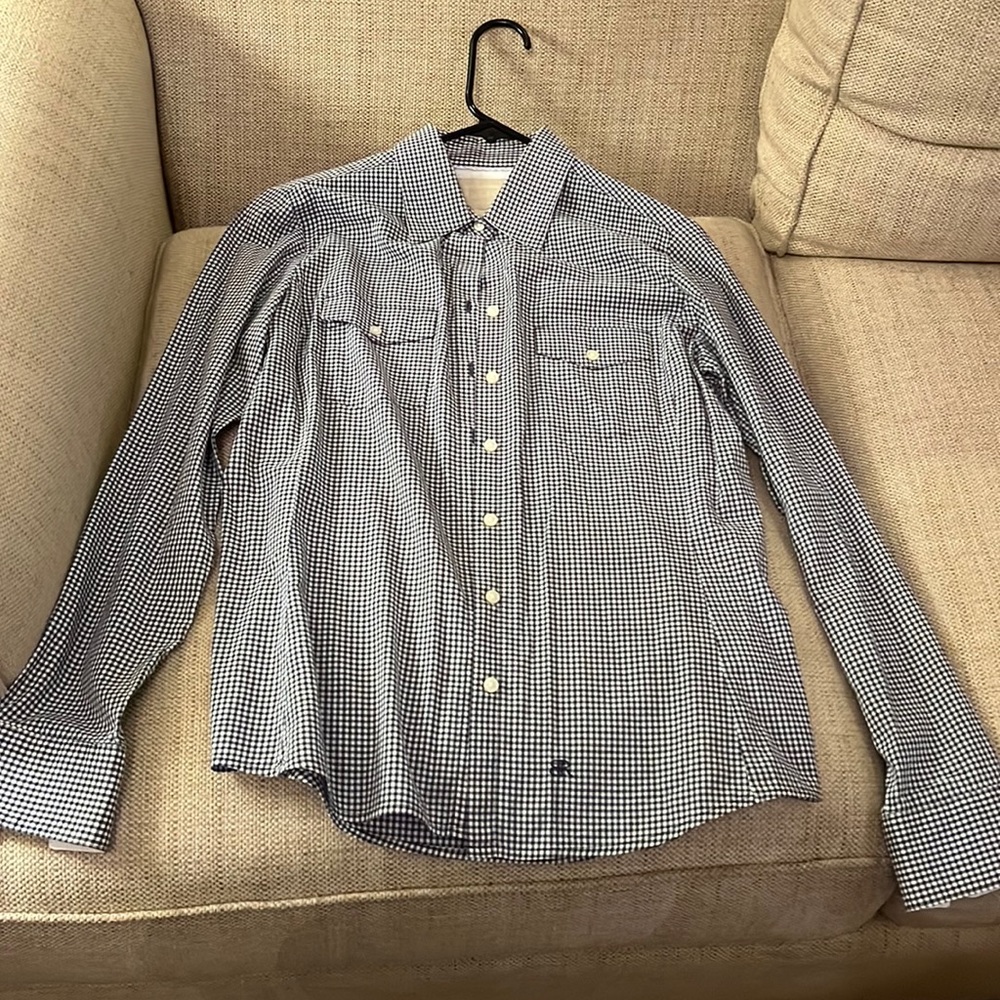 Banana Republic plaid shirt. Size S